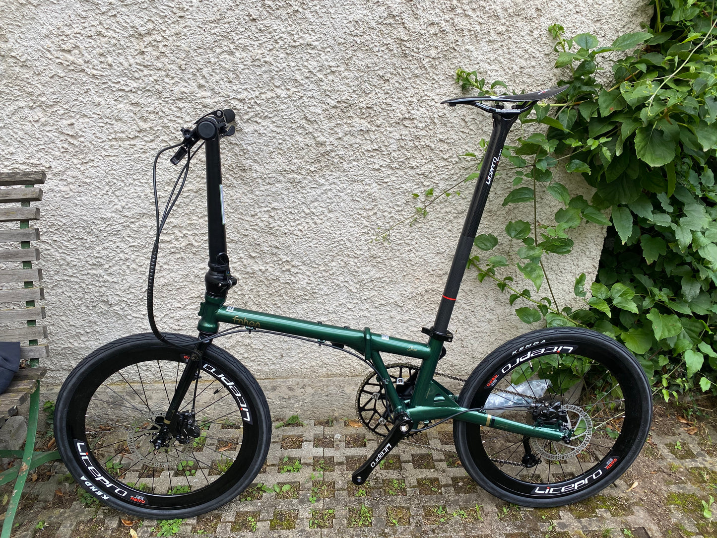 FNHON GUST 20 Zoll 9 Gänge SHIMANO ALTUS