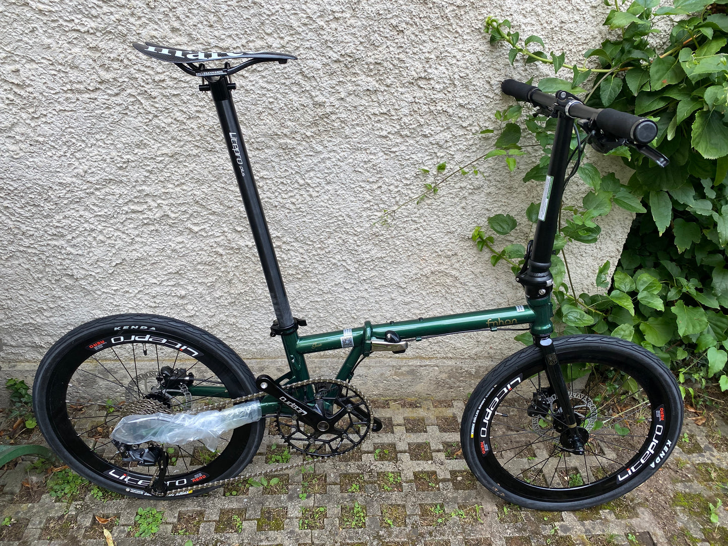 FNHON GUST 20 Zoll 9 Gänge SHIMANO ALTUS